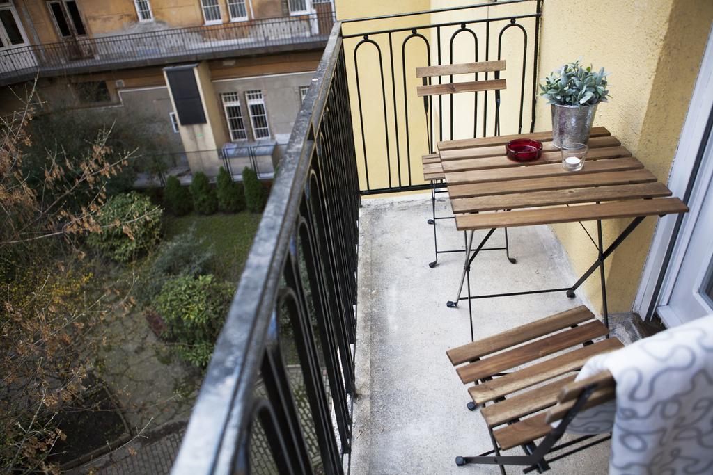Synagogue View Apartment Budapest Bagian luar foto